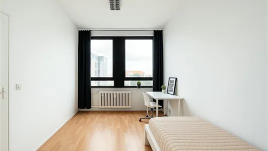 Rooms in Berlin Charlottenburg-Wilmersdorf - photo 3