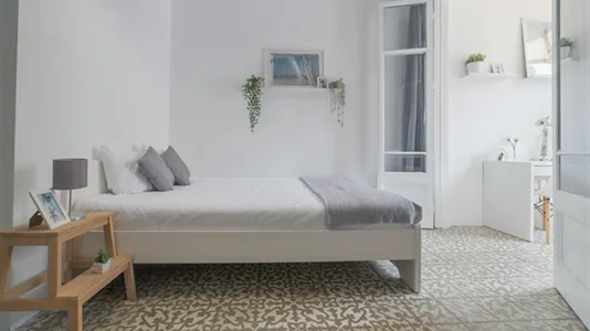 Rooms in Barcelona Eixample - photo 3