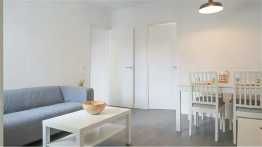 Rooms in Madrid Carabanchel - photo 8