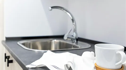 Rooms in Madrid Moncloa-Aravaca - photo 7