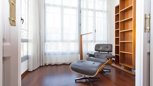 Apartments in Barcelona Eixample - photo 6