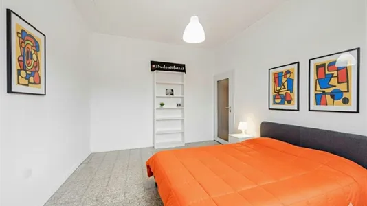 Rooms in Milano Zona 5 - Vigentino, Chiaravalle, Gratosoglio - photo 2