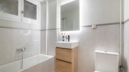 Rooms in Barcelona Gràcia - photo 9