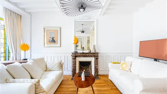 Apartments in Paris 15ème arrondissement - photo 7