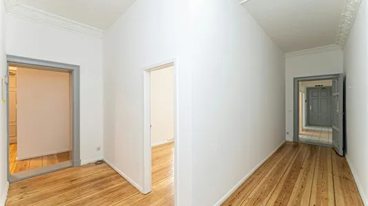 Rooms in Berlin Friedrichshain-Kreuzberg - photo 5