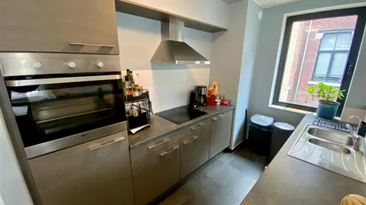 Apartments in Brussels Sint-Jans-Molenbeek - photo 9