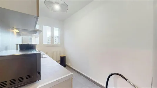 Rooms in Lyon - photo 10