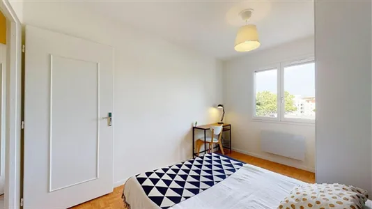 Rooms in Lyon - photo 2
