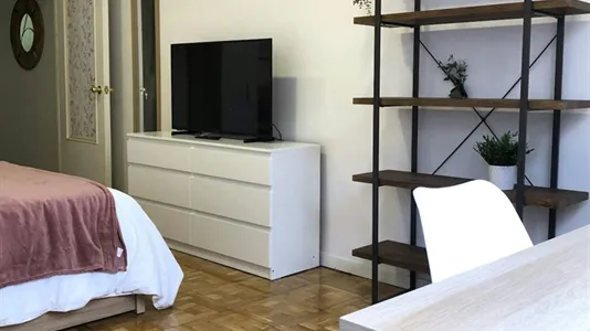 Rooms in Madrid Tetuán - photo 9