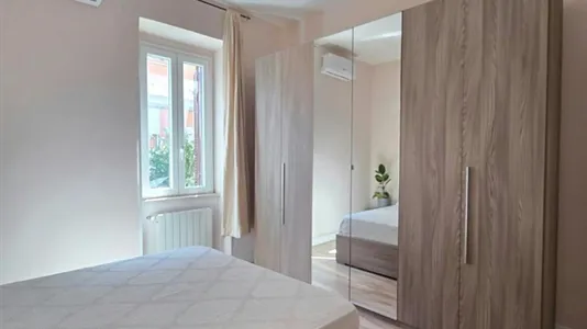 Rooms in Roma Municipio VI – Roma Delle Torri - photo 3