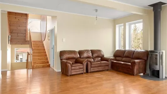 Houses in Botkyrka - photo 4