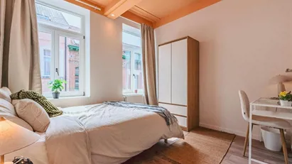 Room for rent in Brussels Sint-Joost-ten-Node, Brussels
