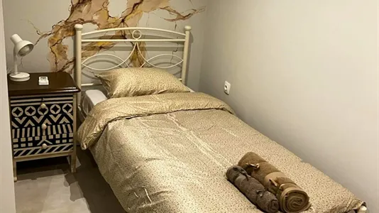 Rooms in Neapoli-Sykies - photo 1
