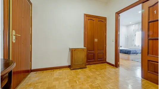 Rooms in Madrid Chamartín - photo 8