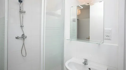 Rooms in Berlin Charlottenburg-Wilmersdorf - photo 5