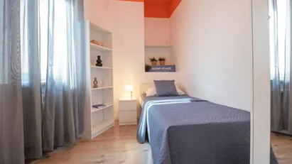 Room for rent in Pavia, Lombardia