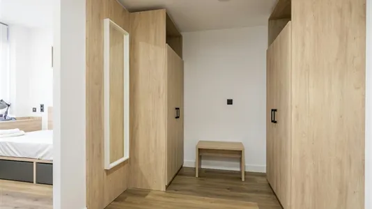 Rooms in Madrid Moncloa-Aravaca - photo 9