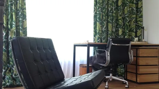 Houses in Alland - photo 8