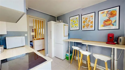 Rooms in Saint-Étienne - photo 6