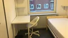 Room for rent, Rotterdam, &lt;span class=&quot;blurred street&quot; onclick=&quot;ProcessAdRequest(11118883)&quot;&gt;&lt;span class=&quot;hint&quot;&gt;See streetname&lt;/span&gt;[xxxxxxxxxxxxx]&lt;/span&gt;