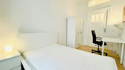 Apartments in Berlin Charlottenburg-Wilmersdorf - photo 3