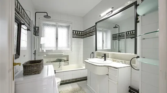 Rooms in Madrid Tetuán - photo 10