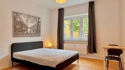 Apartments in Berlin Mitte - photo 1