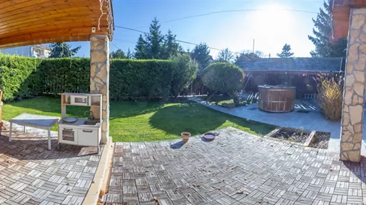 Houses in Budapest Óbuda-Békásmegyer - photo 10