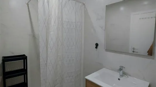 Rooms in Charleroi - photo 8