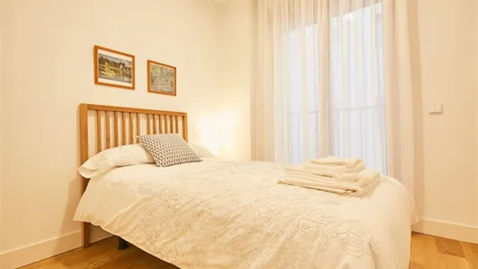 Apartments in Madrid Retiro - photo 6