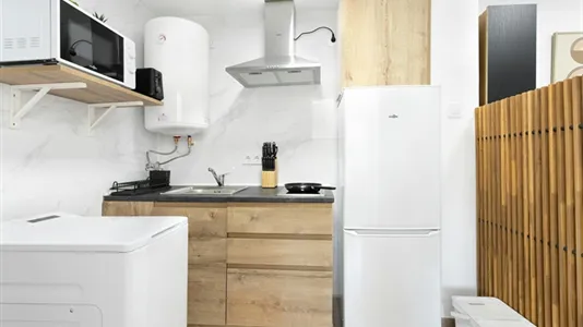 Rooms in Getafe - photo 9