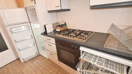 Rooms in Brussels Schaarbeek - photo 9