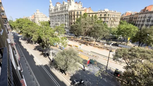 Rooms in Barcelona Eixample - photo 5