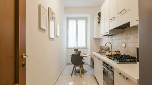 Apartments in Roma Municipio I – Centro Storico - photo 9