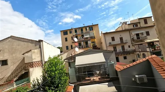 Rooms in Florence - photo 9