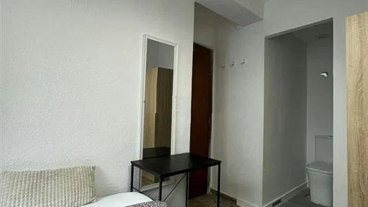 Rooms in Tavernes Blanques - photo 4