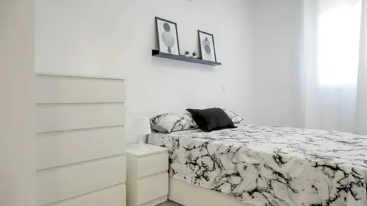 Rooms in Madrid Carabanchel - photo 2