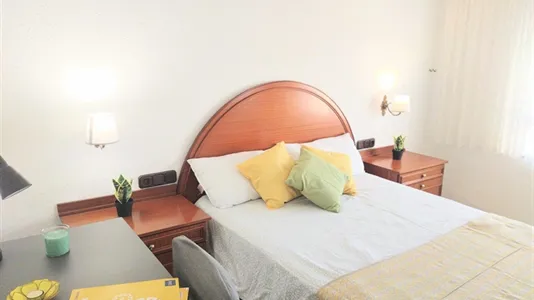 Rooms in Burjassot - photo 9