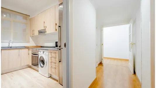 Rooms in Madrid Salamanca - photo 9