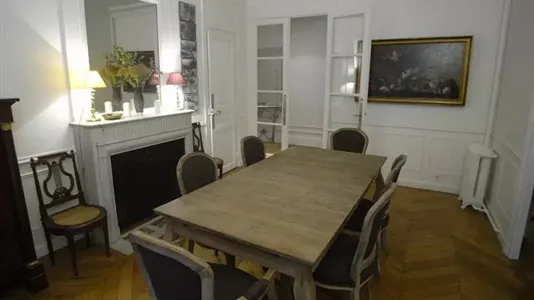 Apartments in Paris 16ème arrondissement (South) - photo 6