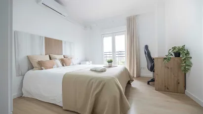 Room for rent in el Camí de Vera, Comunidad Valenciana