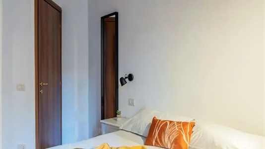 Apartments in Roma Municipio VIII – Appia Antica - photo 4