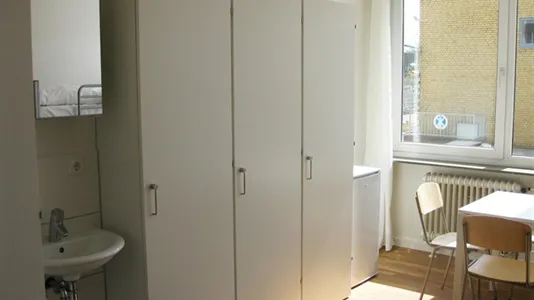 Rooms in Hamburg Mitte - photo 2