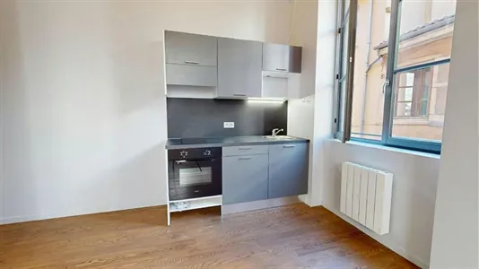 Apartments in Lyon - photo 6