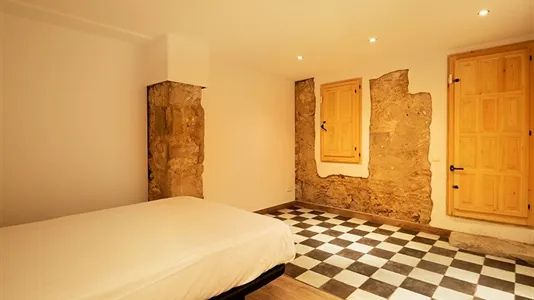 Apartments in Barcelona Ciutat Vella - photo 10