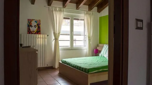 Rooms in Milano Zona 8 - Fiera, Gallaratese, Quarto Oggiaro - photo 2