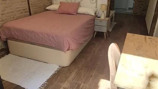Apartments in Granada - photo 3