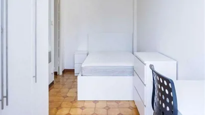 Room for rent in Milano Zona 5 - Vigentino, Chiaravalle, Gratosoglio, Milan
