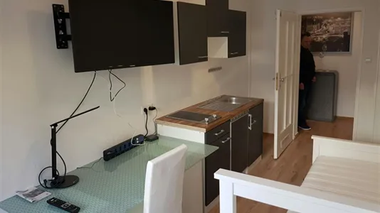 Rooms in Offenbach am Main - photo 2