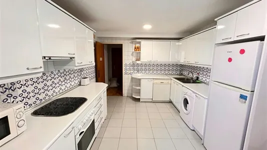 Rooms in Madrid Chamberí - photo 9